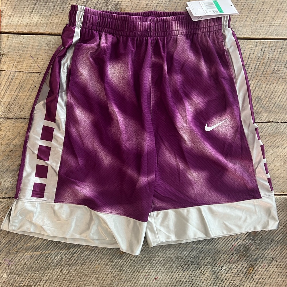 Nike Kids Purple and Silver‎ Basketball Shorts Size XL Loose Fit